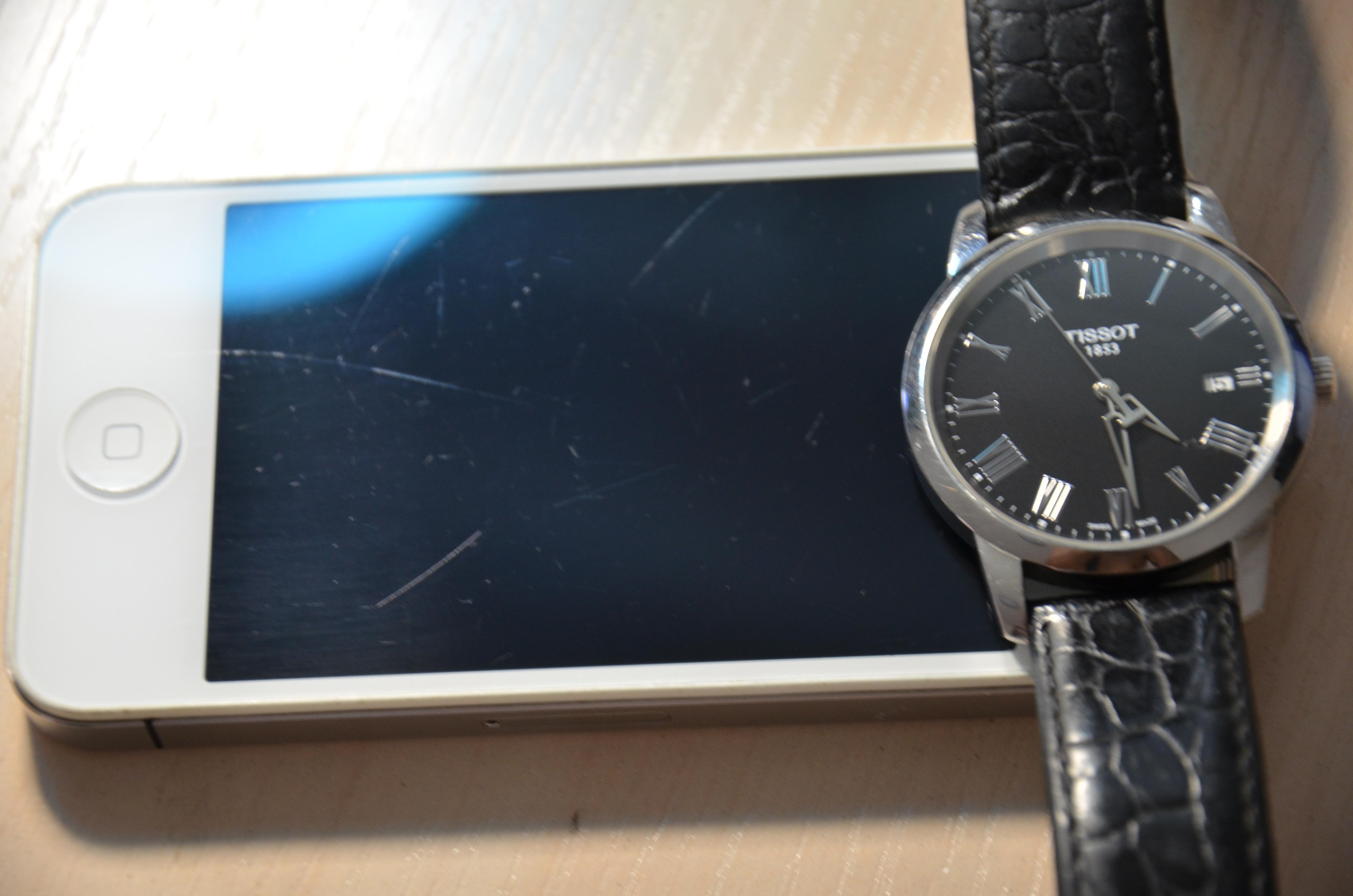 如若蓝宝石屏幕保护玻璃是 iphone 6 可选付费升级,多少人会买帐?