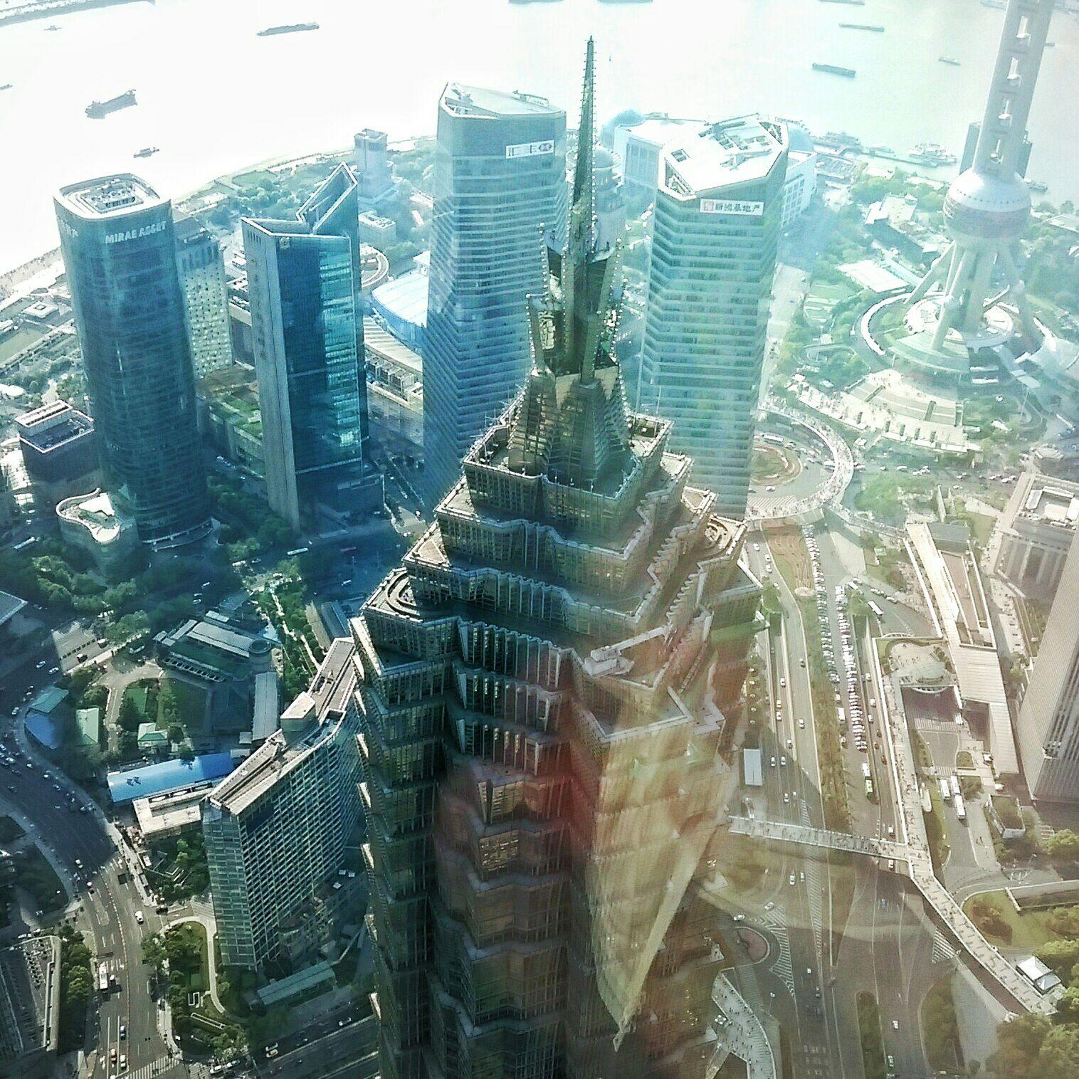 站在上海环球金融中心大厦顶楼会有大楼摇晃的感觉吗