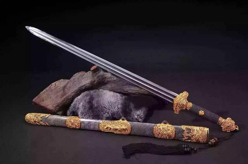 龙泉宝剑的历史——乾隆佩剑 