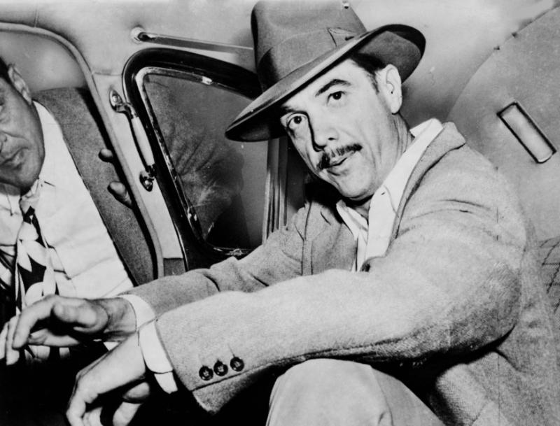 钢铁侠的原型howardhughes