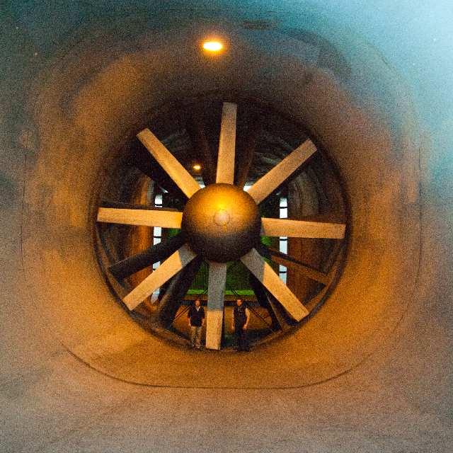 风洞其实巨复杂,完全不是给一个洞安一个风扇就行了