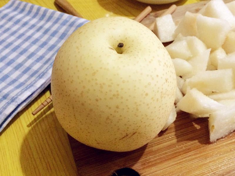 冰糖雪梨有人说有用有人说没用到底效果怎么样呢亲测过的进