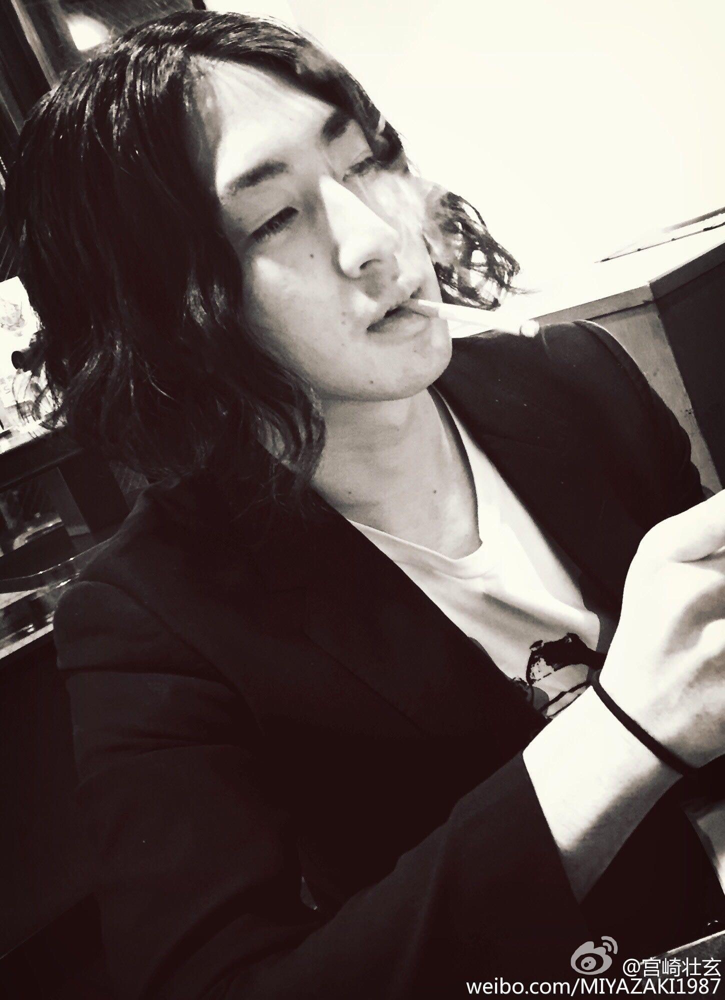 男生怎么样才能留长头发?