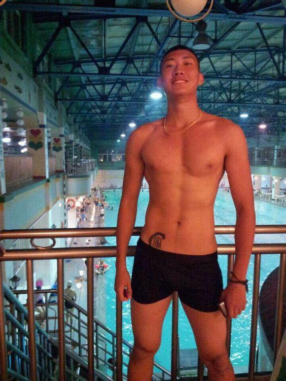 男神女神们的<em>马甲线</em>一天都是一个<em>样子</em>么? - 杜