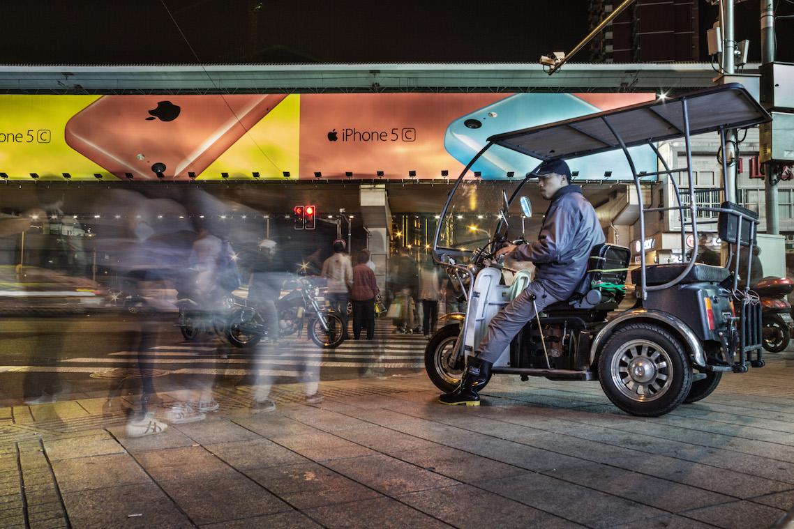 拍摄夜景比较出色的微单或者卡片机有哪几种?