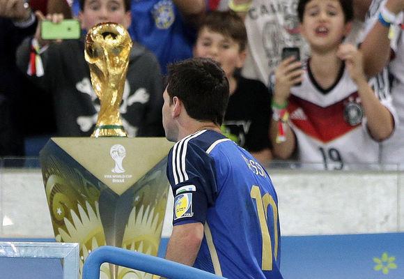 世界届杯阿根廷纺织_阿根廷世界杯名单_南美超级德比杯巴西战阿根廷视频