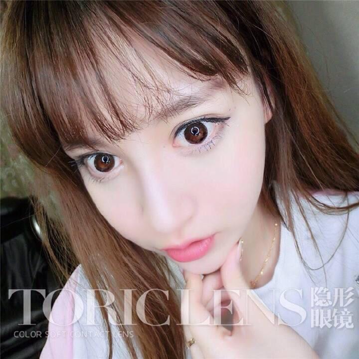 我的眼睛比较黑,想带美瞳,什么颜色比较显色。