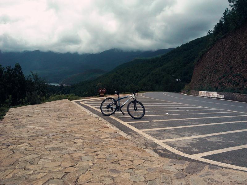 怎么开导因为被爱情伤害而抑郁了一年多的人?