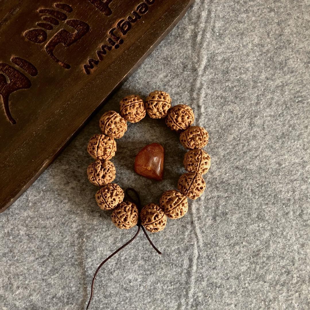 v2-00b8b67520f88be009b01cb3cfe2e3b0_1440w.jpg?source=172ae18b