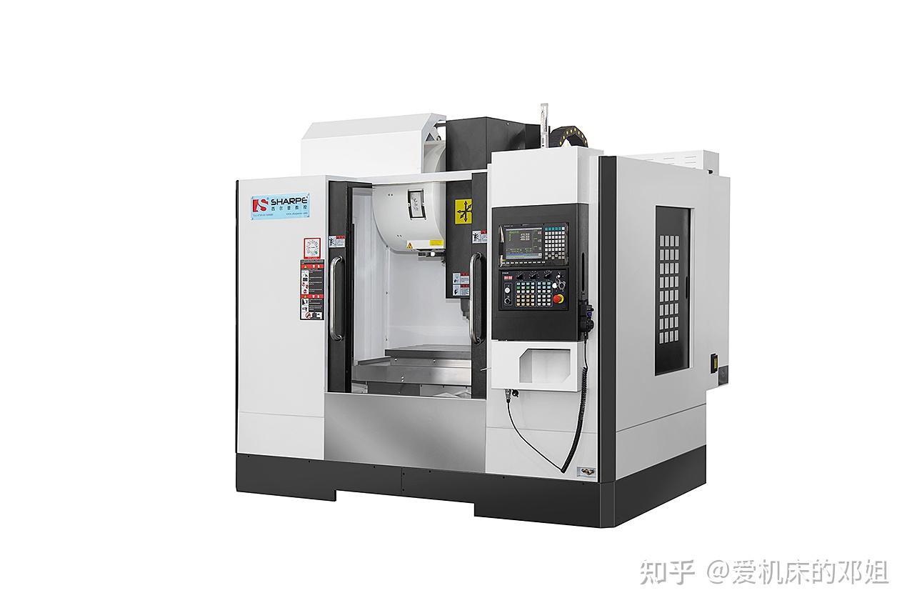 联动加工,是指机床在进行零件的实际切削过程中,一个旋转轴同时参加了