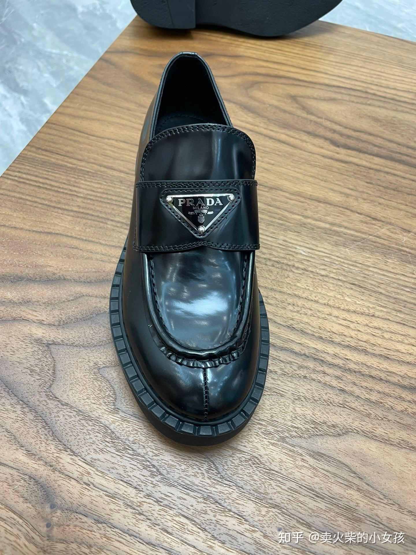Prada 乐福鞋 - 知乎