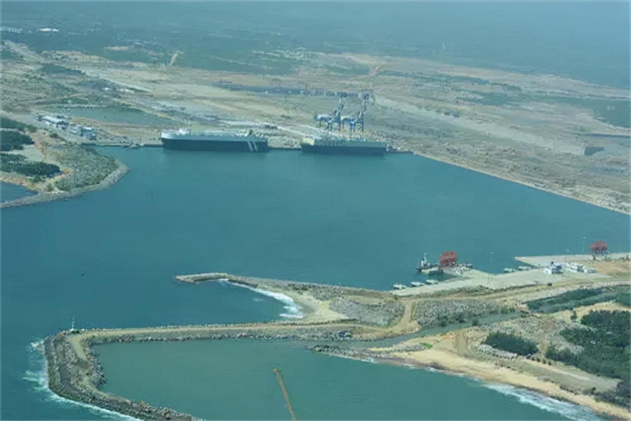 斯里兰卡:被中国租了99年港口,全世界的争吵已无法承受 