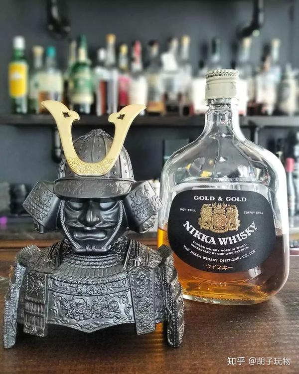 盘点威士忌酒瓶的神设计 不只是酒瓶 更是艺术品 知乎
