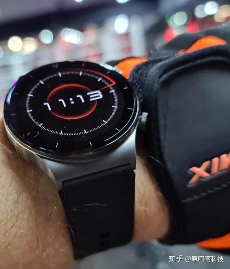 围观华为watchgt2pro深度评测时尚奢华性能也不赖