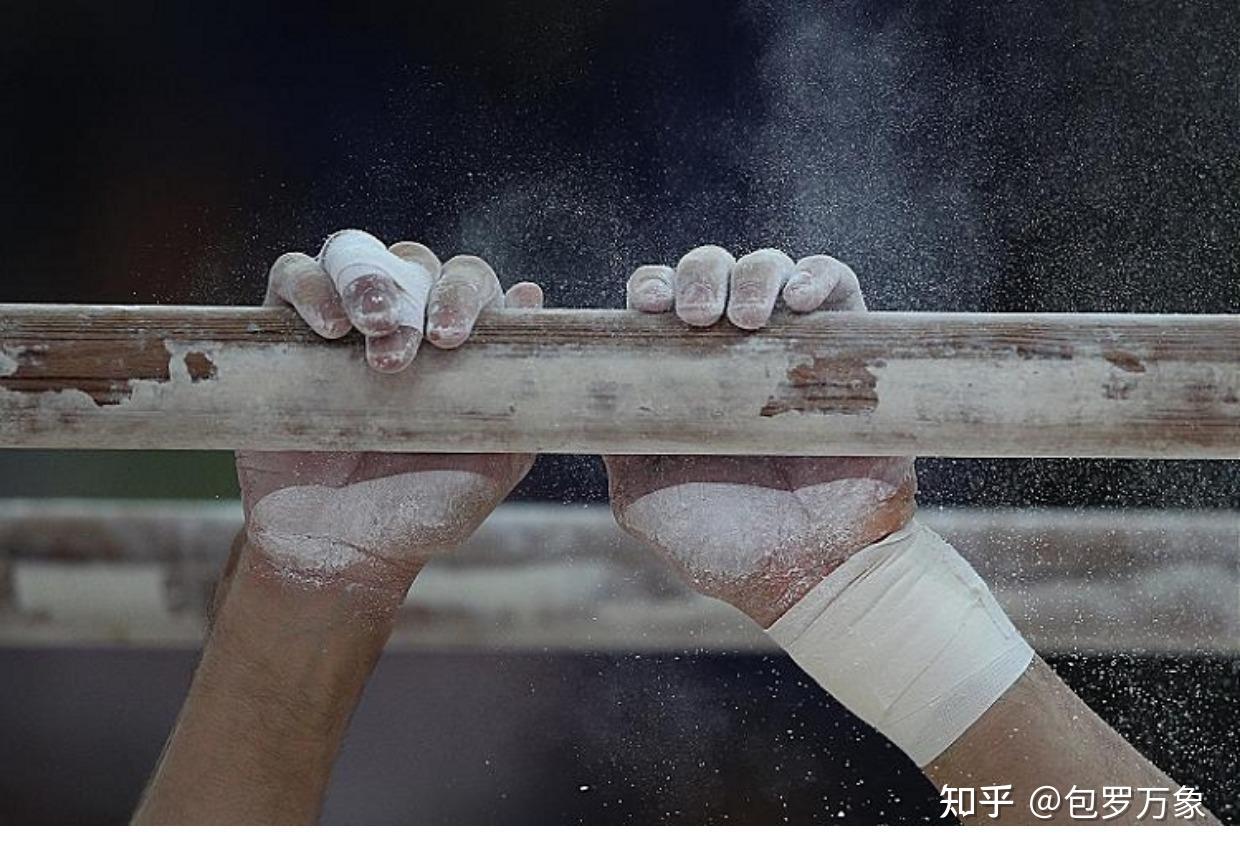 体操比赛前手上抹的白色粉末是什么? - 知乎