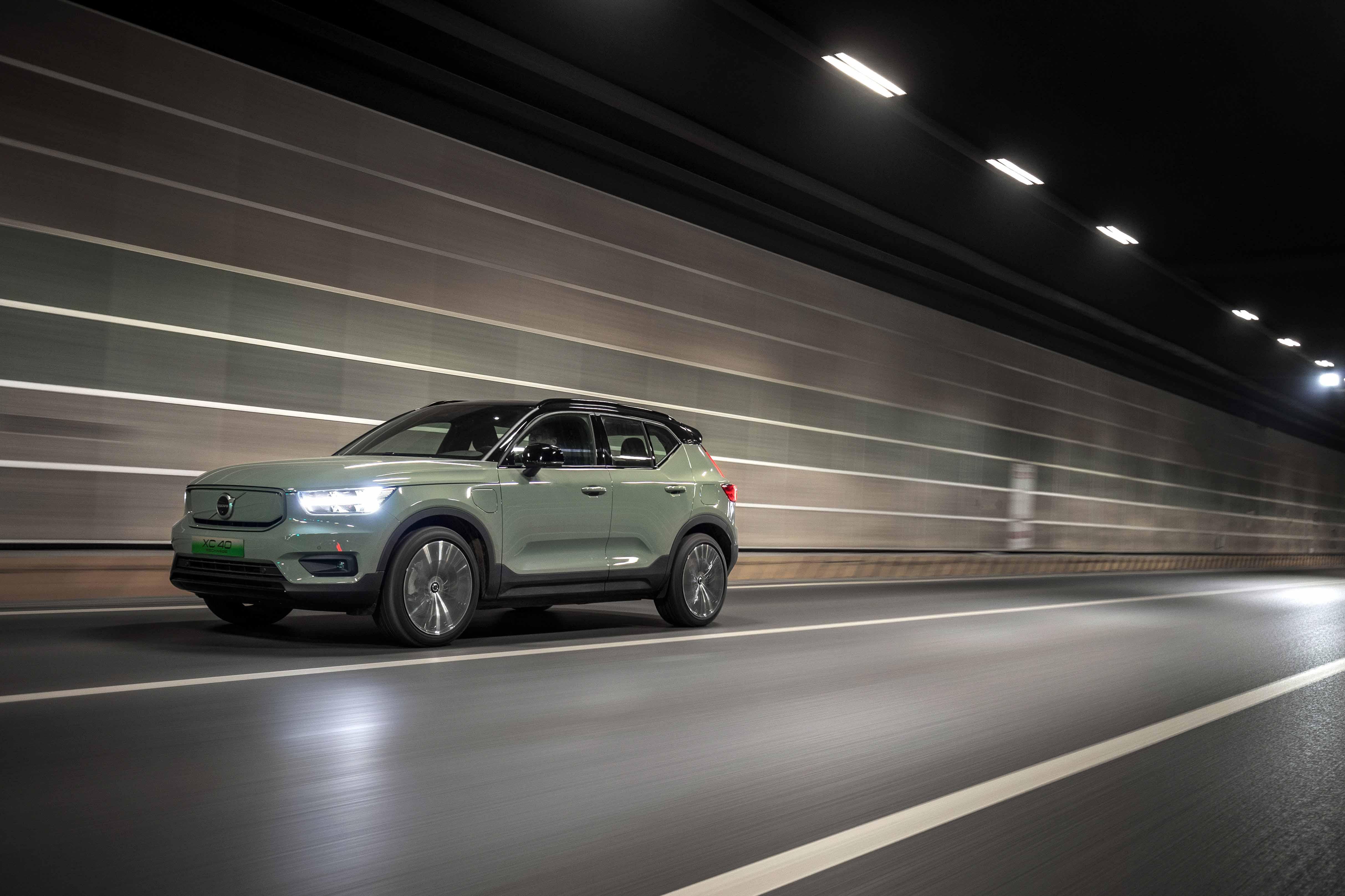 4秒俱乐部选手,试驾可咸可甜的沃尔沃 xc40 recharge - 知乎