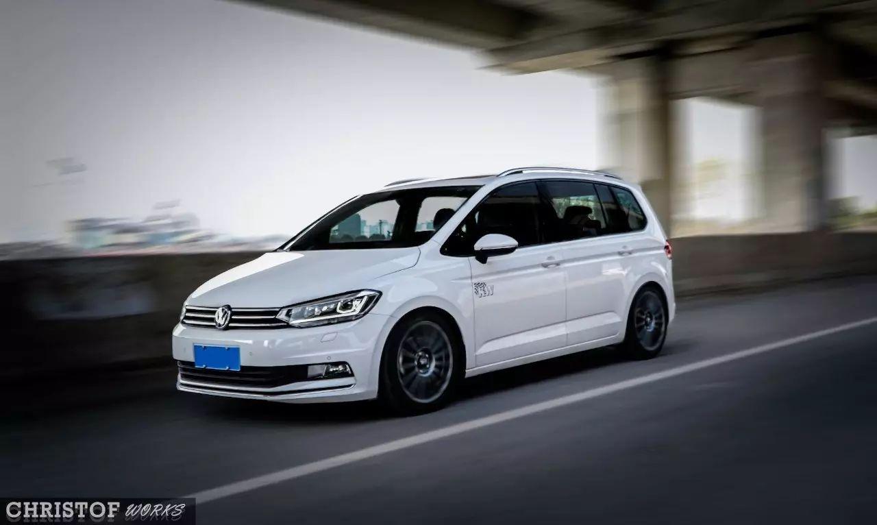 谁说保姆车没法看这辆大众途安就很帅丨我爱拍车