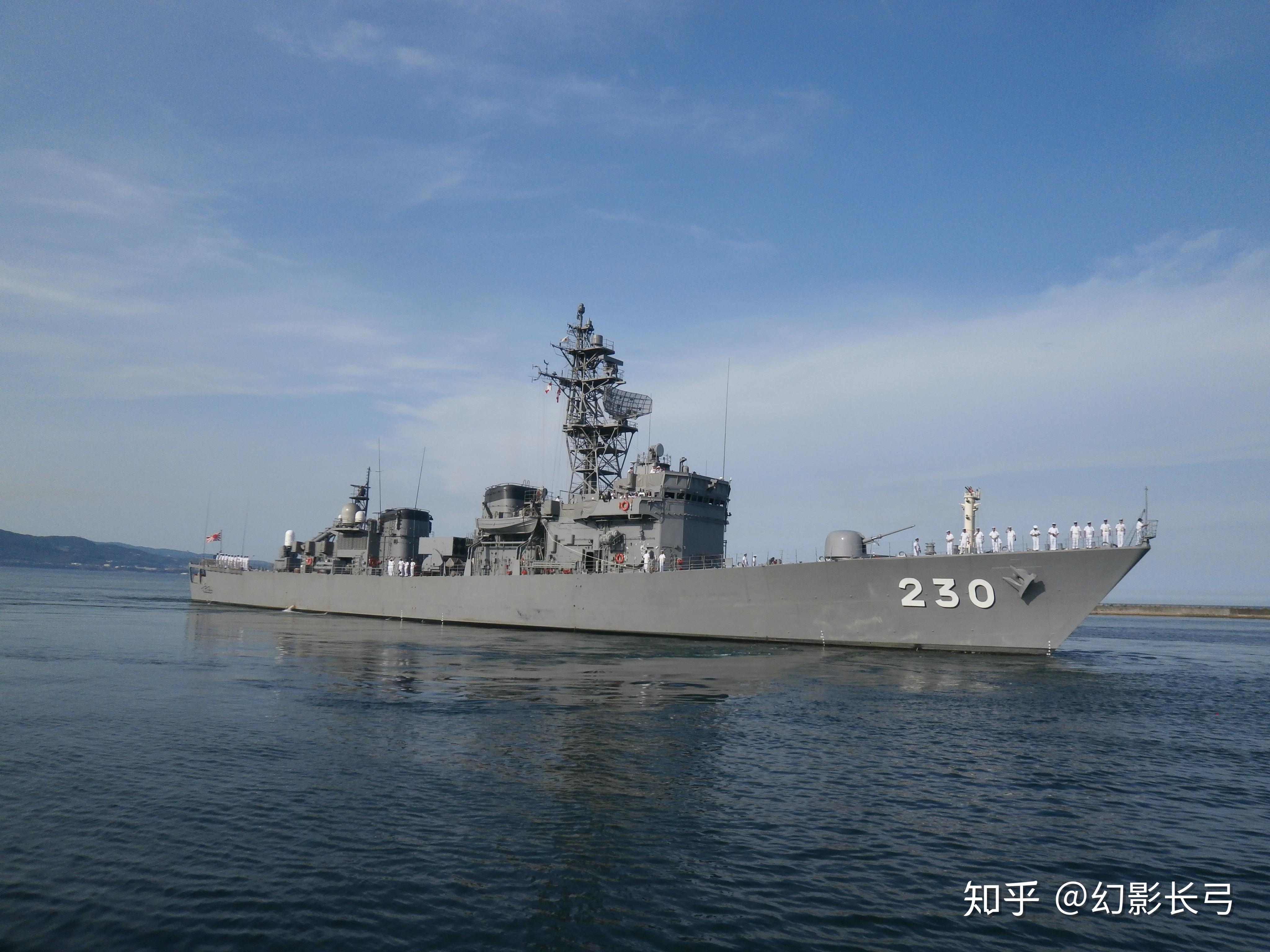 还曾有数十艘"楠"级巡逻护卫舰(pf),前身是美国的"塔科马"级,当然这条