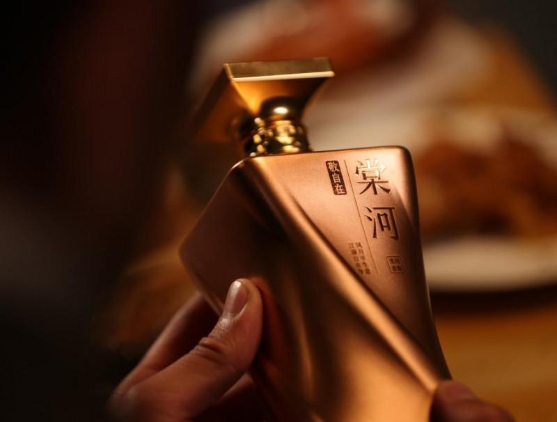 自在常欢喜恩义敬华章棠河酒敬系列春节隆重上市