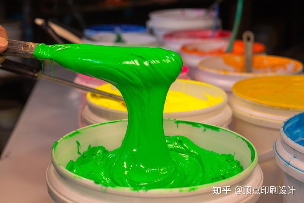 记录:指的是配置好后就将调墨使用的印刷油墨的燥油,配比,数量,印刷