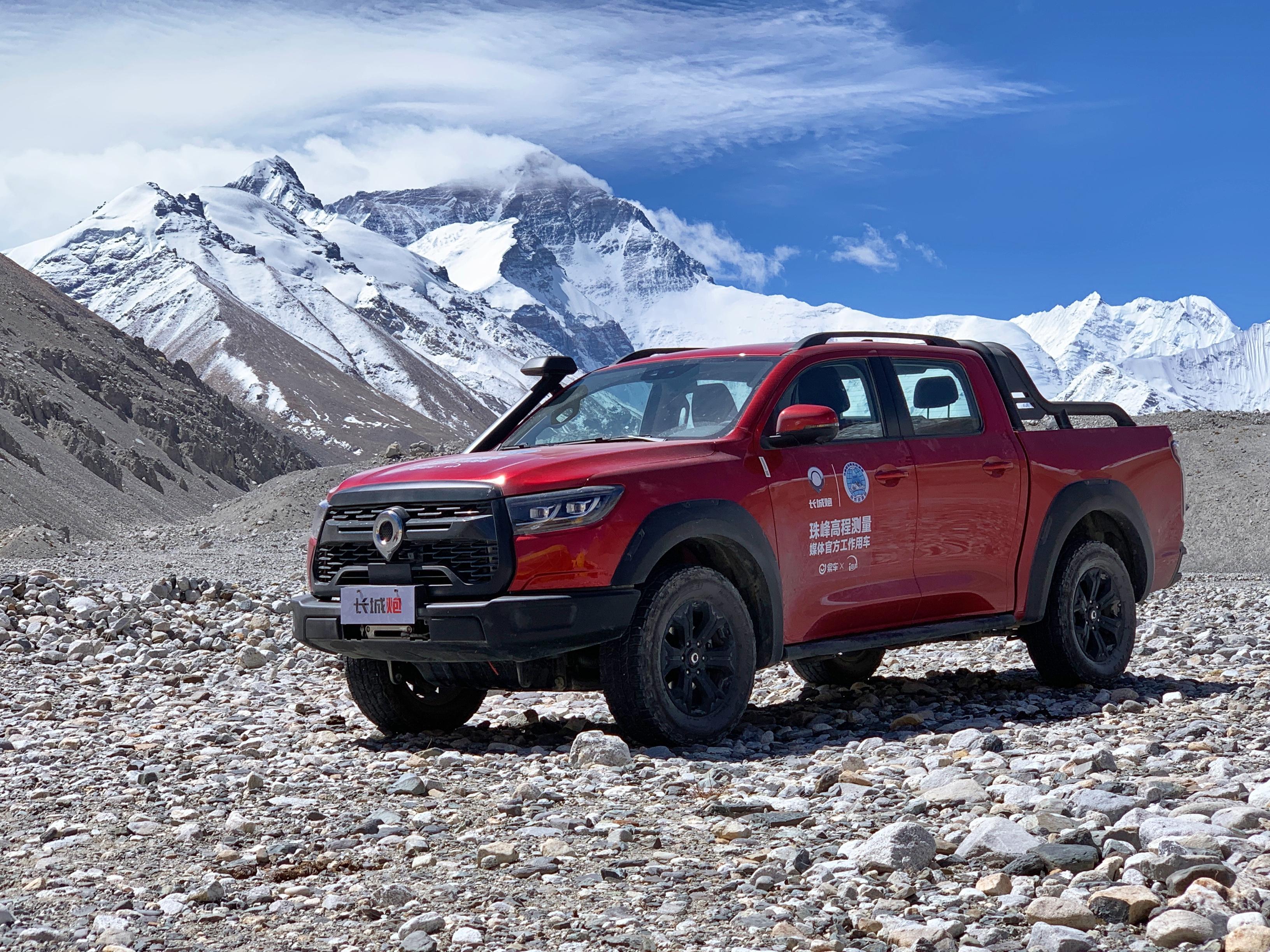 884886米珠峰新高发布长城炮全程实力护航