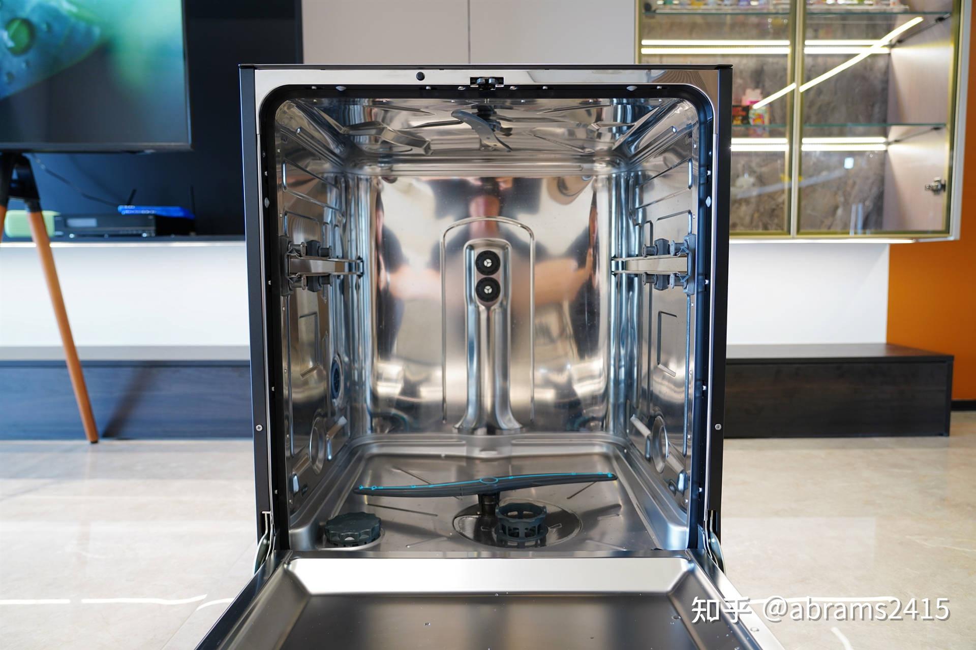 海尔双面洗洗碗机晶彩w5000性能怎么样?值得买吗?