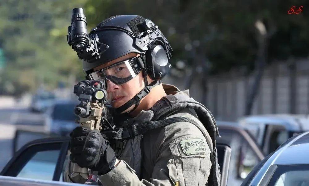 香港反恐特勤队到底有多难考? - 知乎