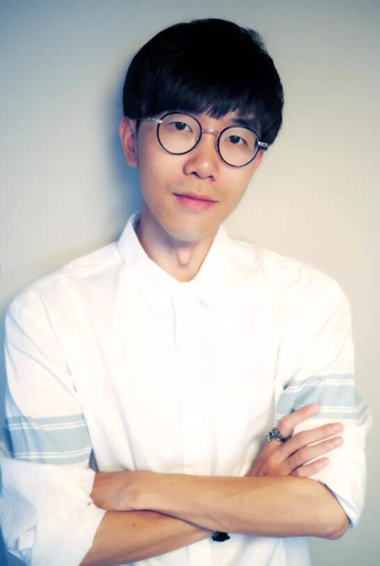 《羞羞的铁拳》：你们笑哈哈，他们经历了苦痛挣扎 - 知乎