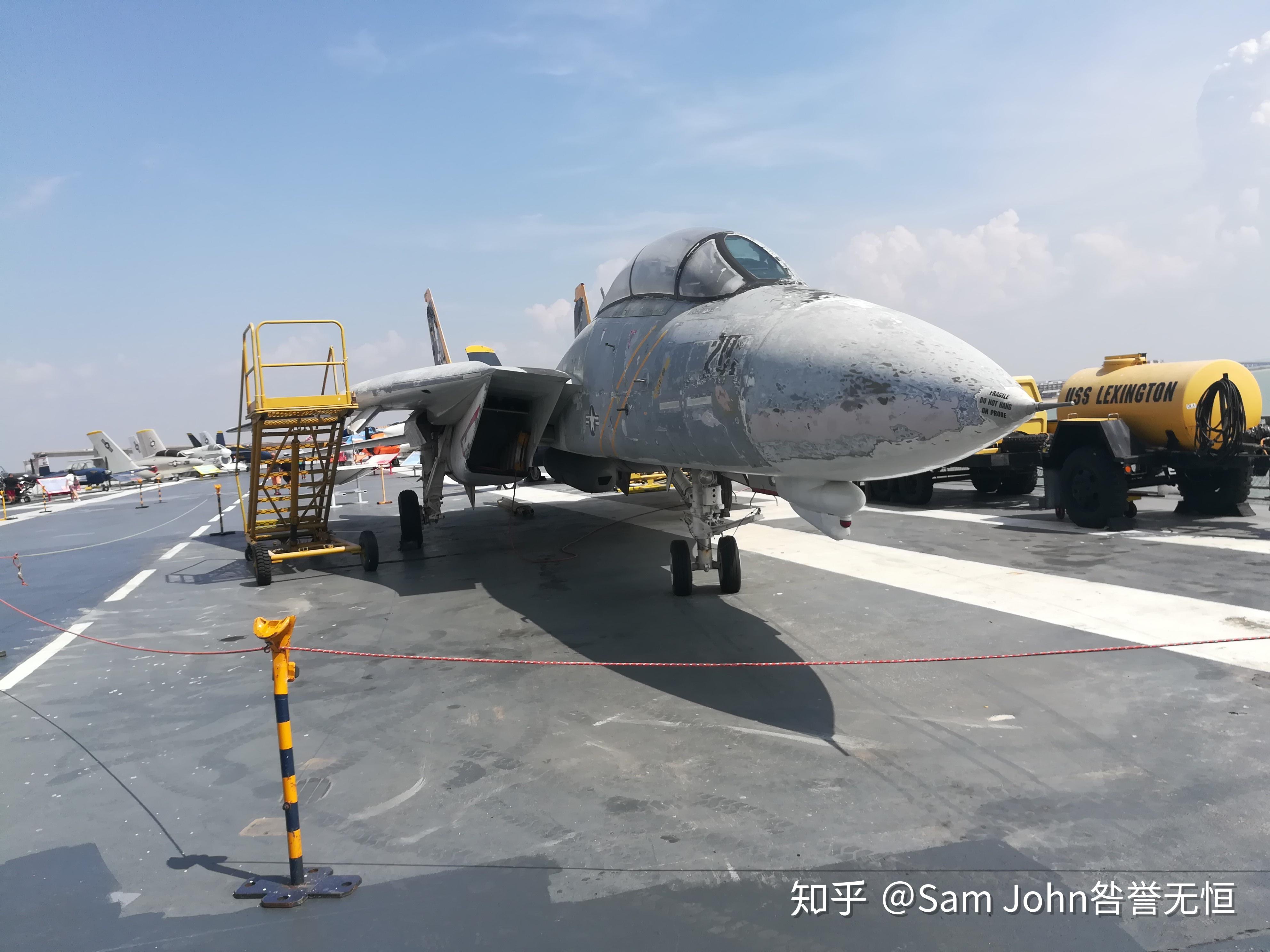 参观列克星敦(cv-16)航空母舰是什么感觉和体验?