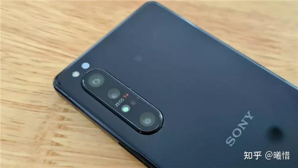 索尼xperia1ii实用评测华丽4k屏强大性能适合小众用户