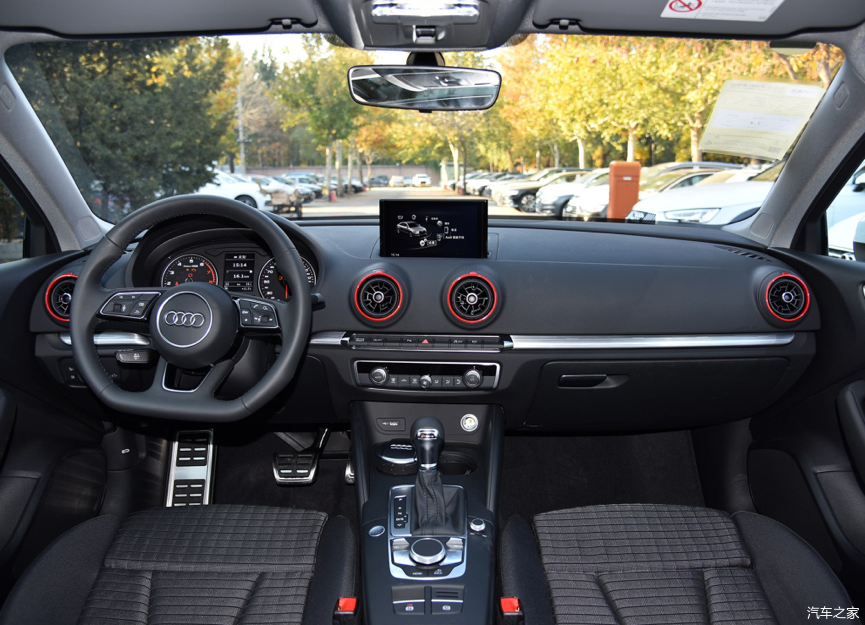 2020款奥迪a3limousine35tfsi运动型国vi售价为2346万元