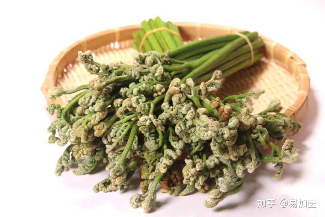 容易致癌的4种蔬菜,这3种蔬菜也被列入"致癌名单"了