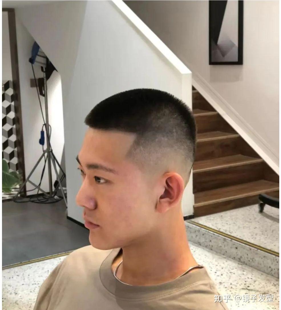 男士发型别乱剪,最帅还是这3种,简单立体真有型 - 知乎