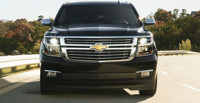 纸牌屋5上线,男主靠10个牌子撑起霸道总统