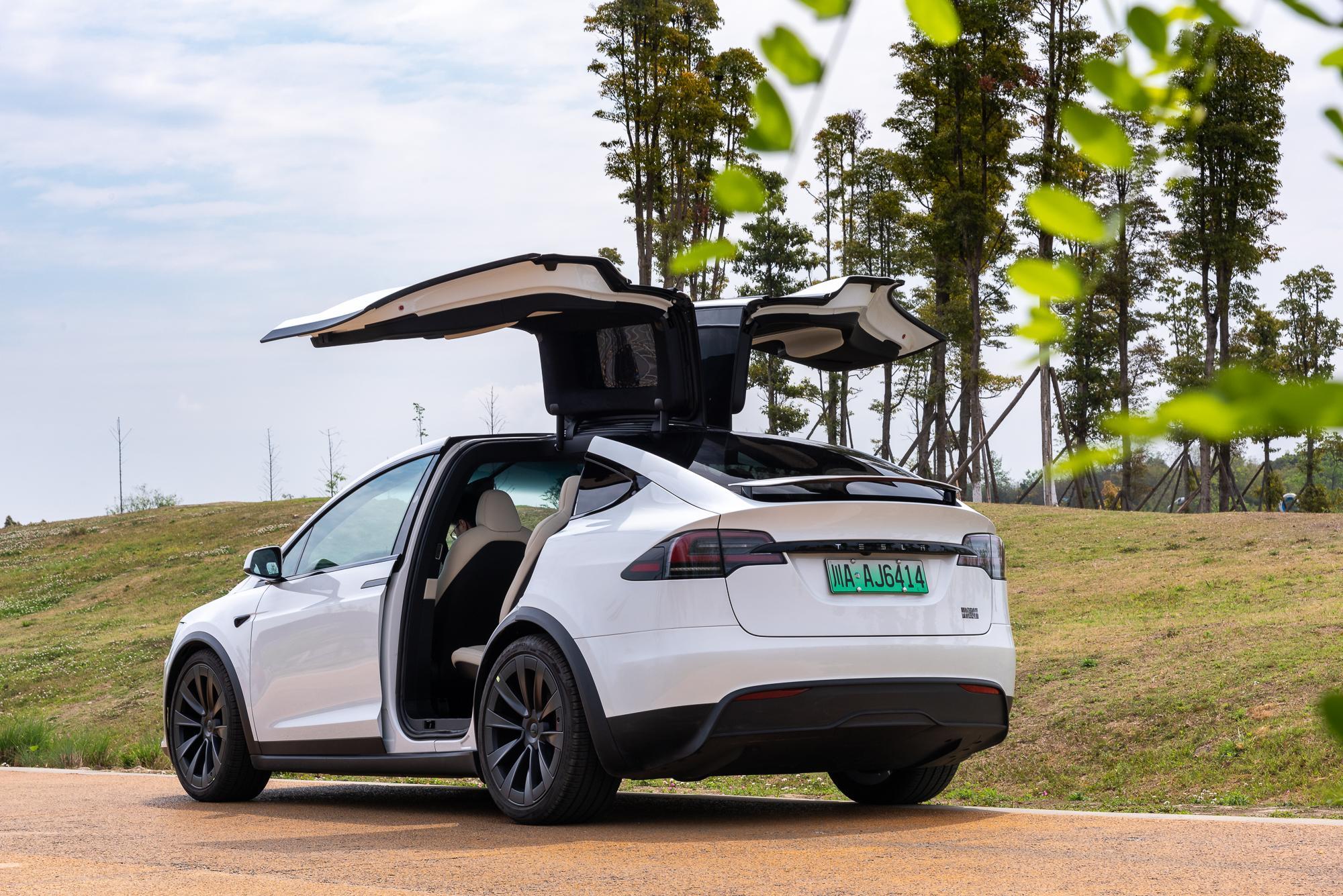 试驾model x plaid:一次难忘的拔草之旅 - 知乎