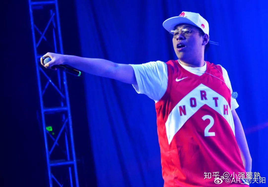 没想到啊ar也做流行说唱了