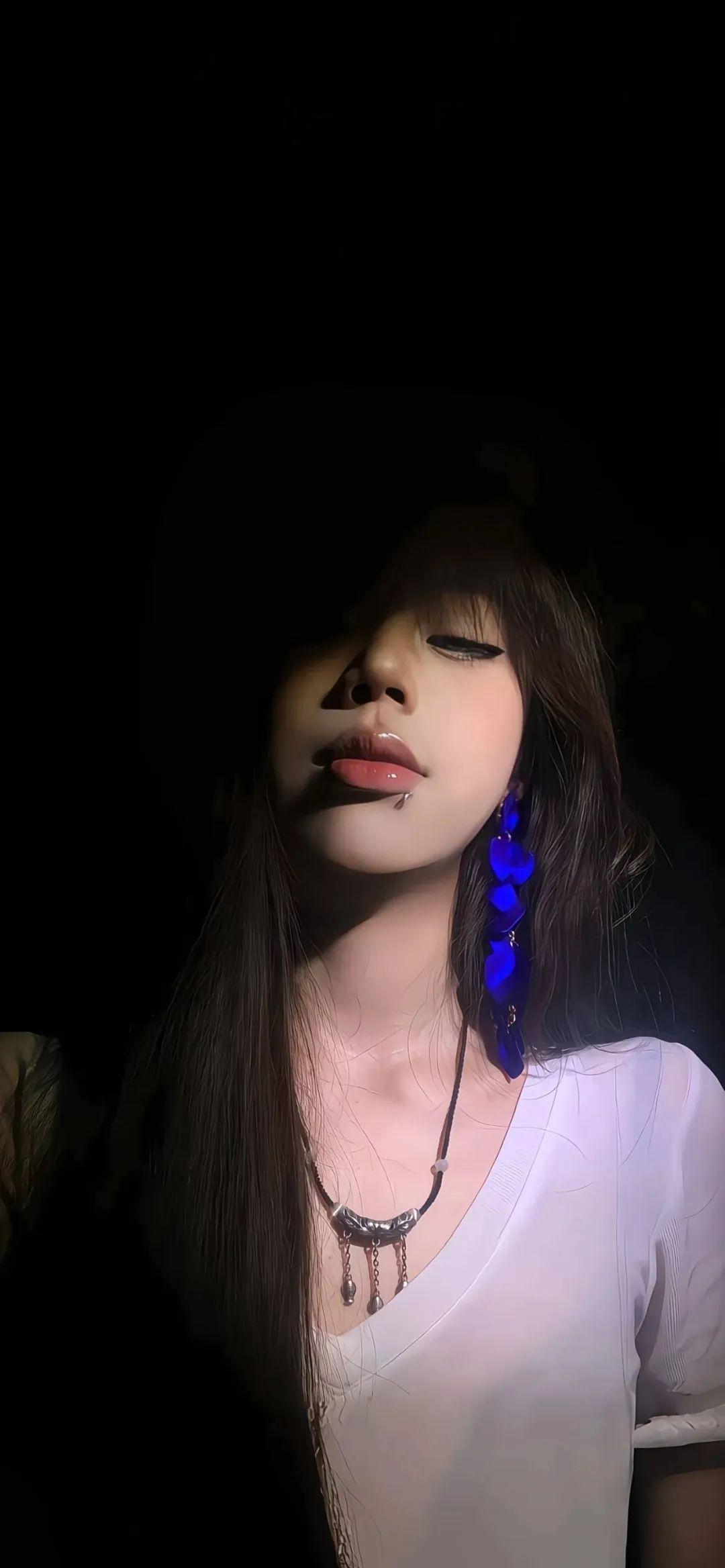𝐒𝐡𝐚𝐫𝐞 | 8K超清全屏美女壁纸,精选40张 - 知乎