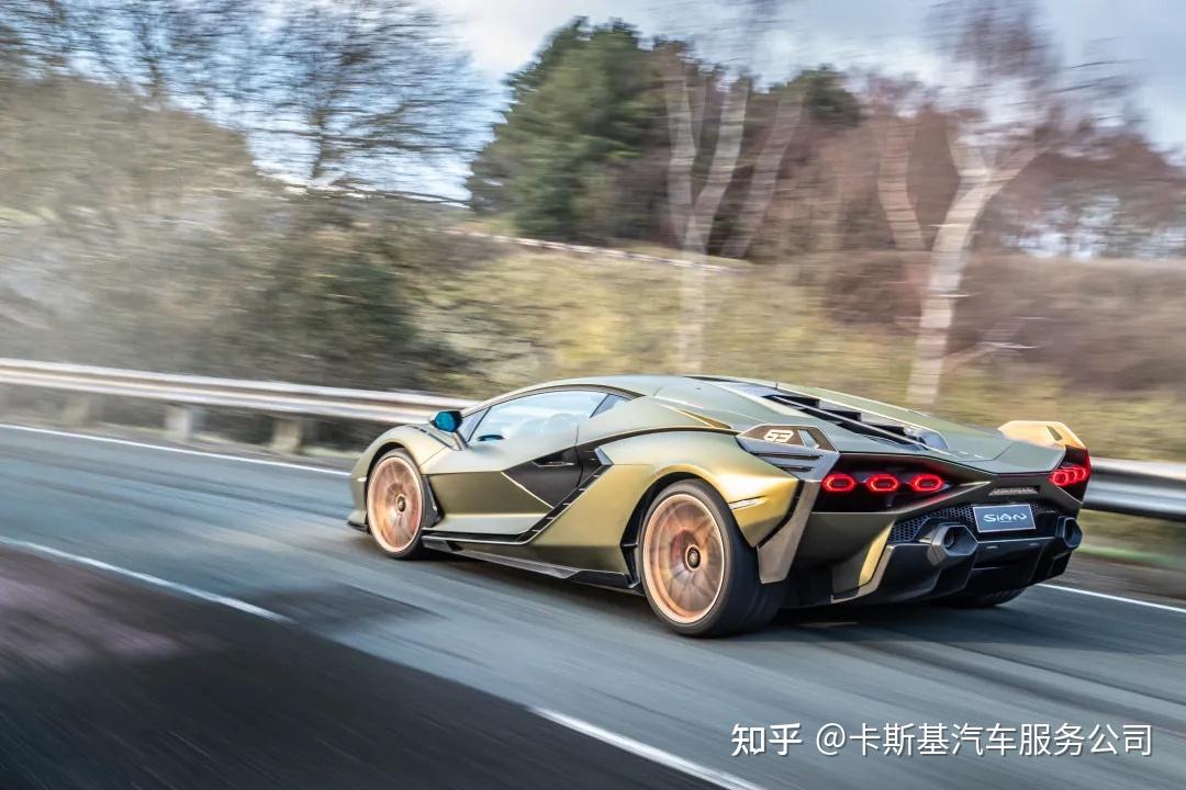 新车发布:限量112台,不是“精神复刻”,不是概念车,兰博基尼让传奇跑车Countach“康塔什”再度复活 - 知乎