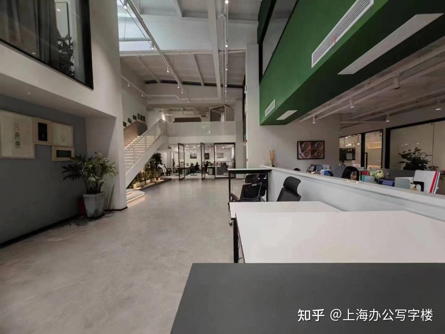 【楼层】：独栋 办公【面积】：977平方米（送500多平loft 【备注】：独栋，现状交付。挑高9米，送Loft约500平。独立茶水间卫生间 - 知乎