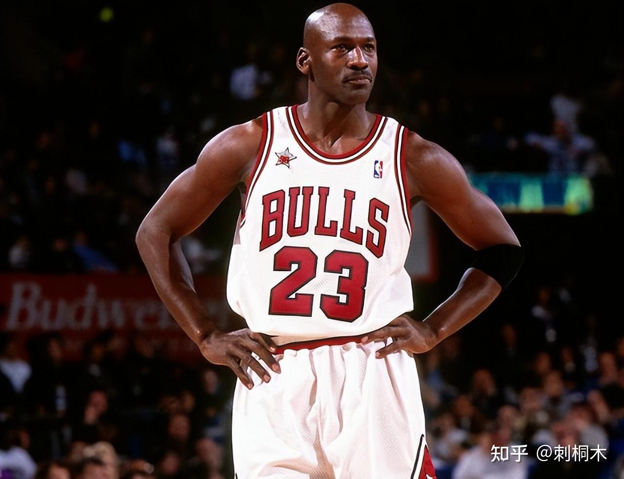 迈克尔·乔丹:空中飞人篮球之王商业巨头