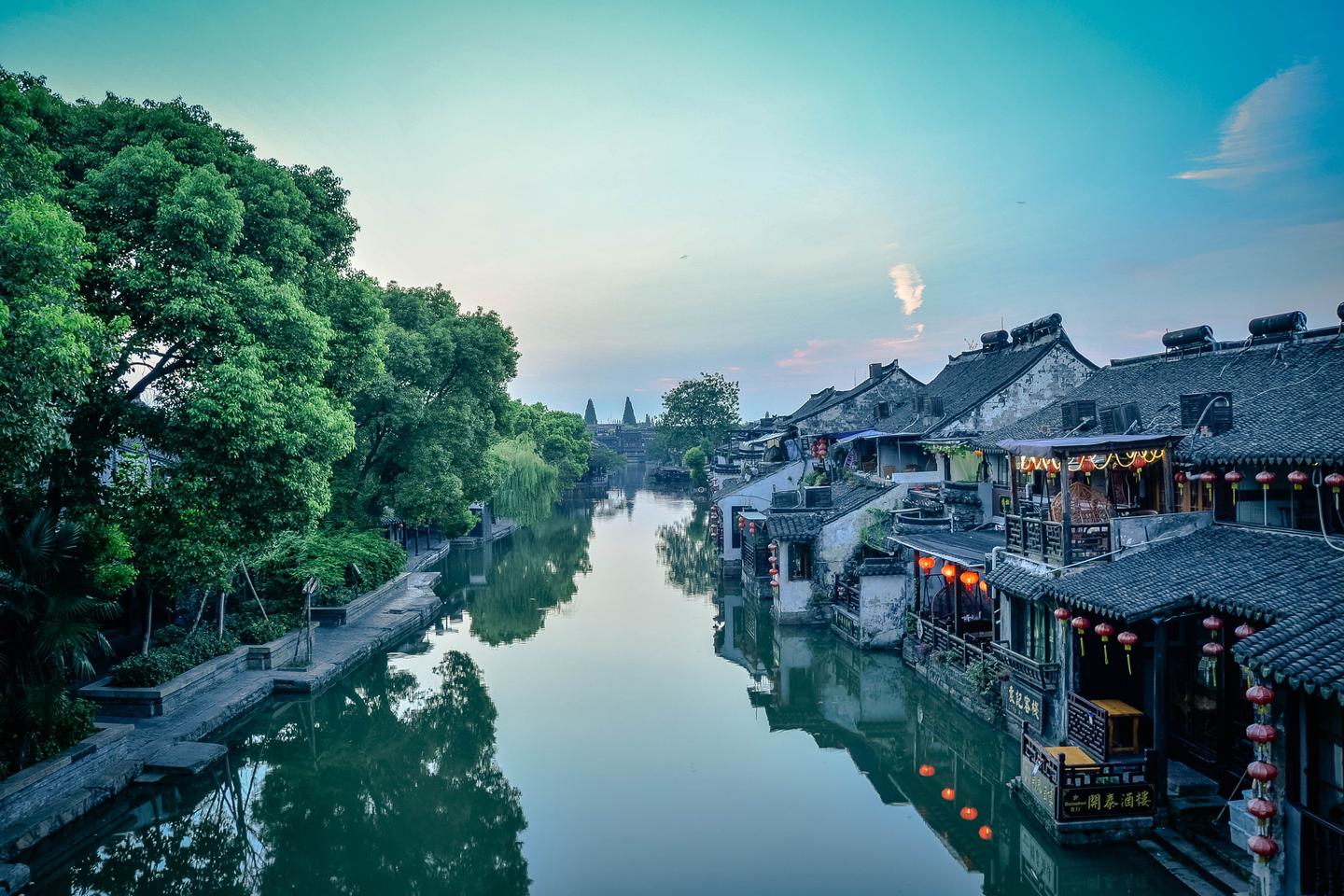 中国最美十大小镇排行榜 仙境一般的小镇_搜狗指南