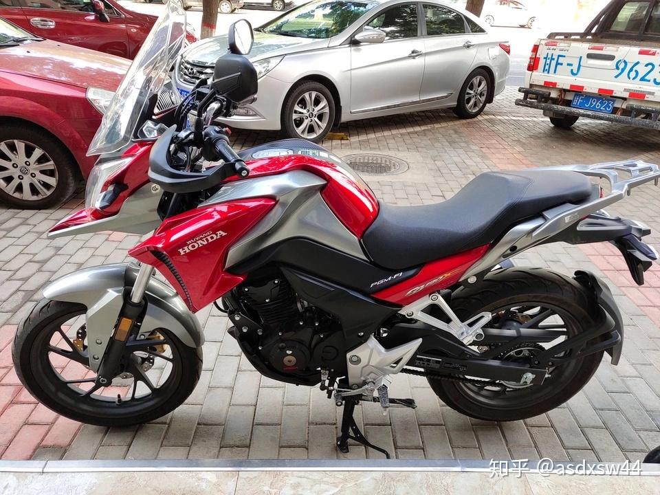 推荐一款2万以下的摩托车?