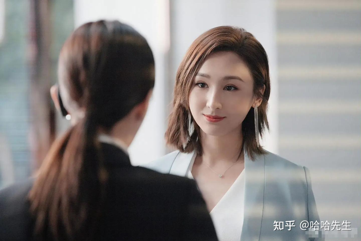 从港姐到TVB当家花旦,38岁的高海宁用16年时间成为“新闻女王” - 知乎