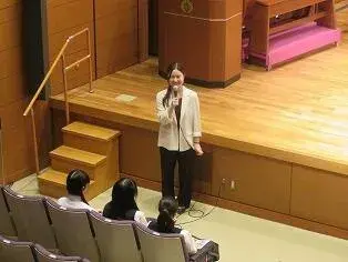 请输入图片描述