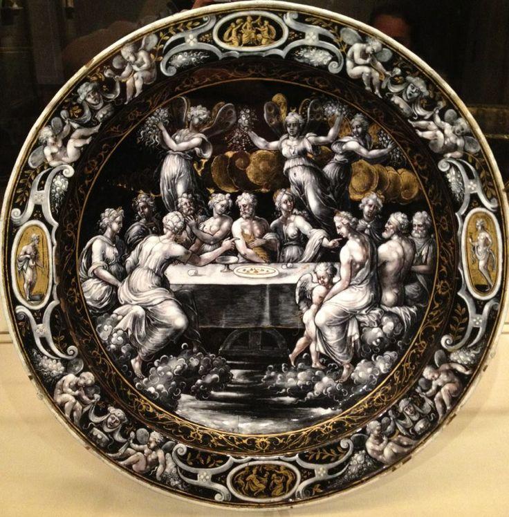 中世纪法国利摩日的陶瓷艺术