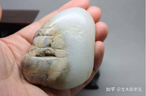 带僵的籽料并不可怕,可怕的是你不知道僵的美和价值!