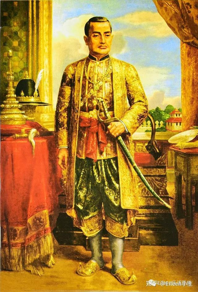 这下子还成了延续至今的泰国第四王朝"扎克里王朝"的开国国主拉玛一世