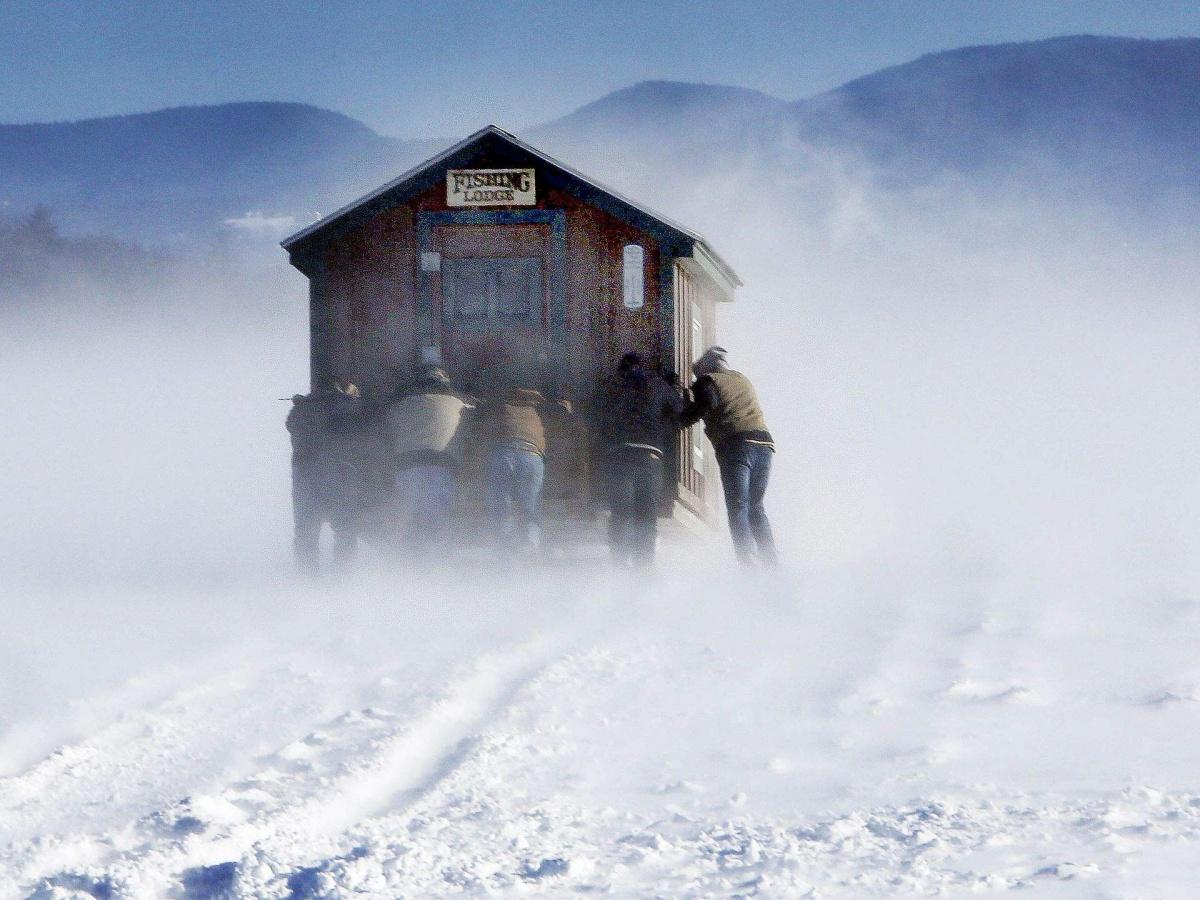 美国最"冷"大学有哪些?看到零下20度的冰碴儿,不禁瑟瑟发抖! - 知乎