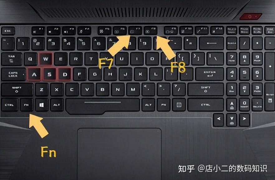 台式电脑亮度怎么调节,在哪里调节,调节开关在哪里?