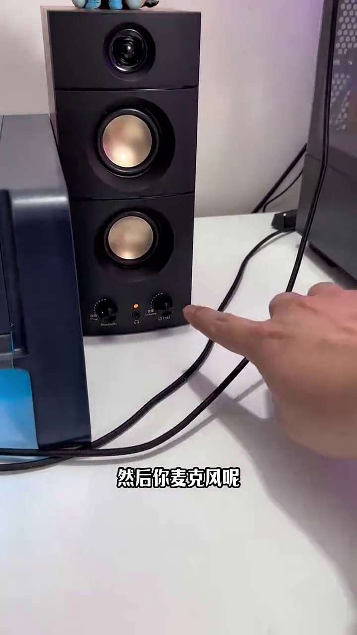 音质跟价位完全不符!而且我连会员的高音质都忘记开了